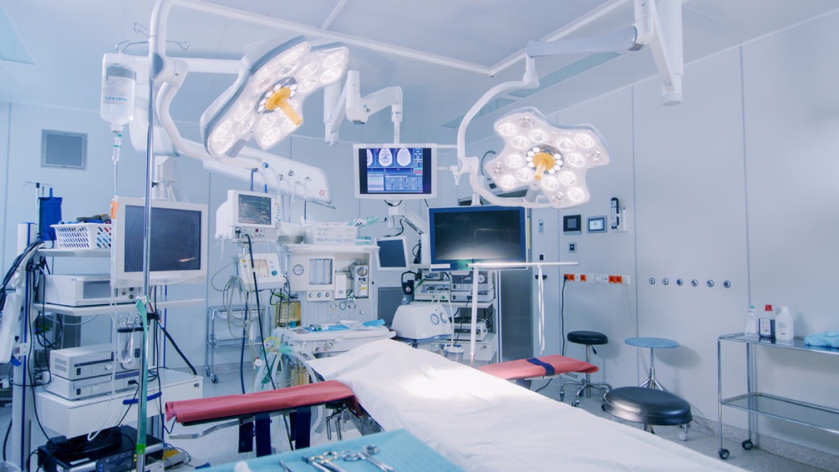 Safe Humidity Range for the Operating Room (OR)